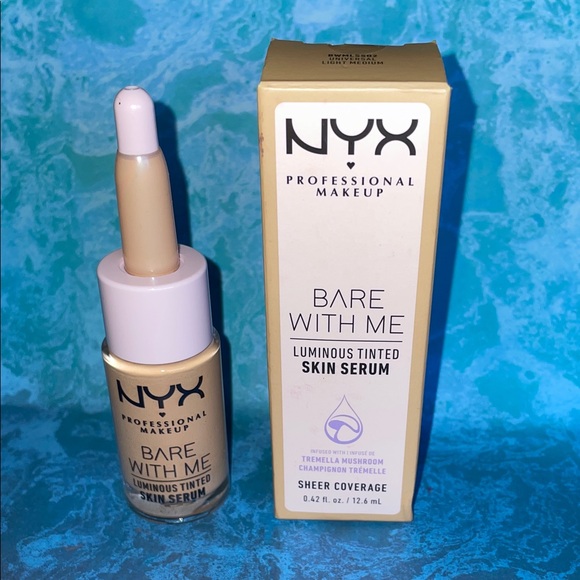 NYX NIB Luminous Tinted Skin Serum LIGHT MEDIUM - Picture 1 of 1